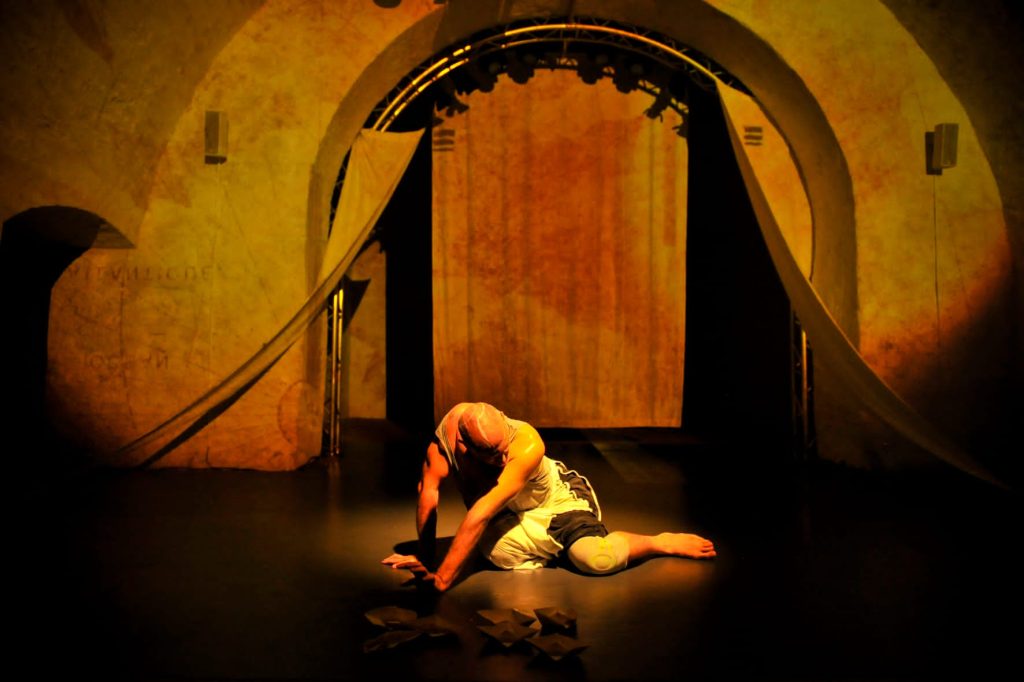 DIDO performance image photographed by Julia Kampichler